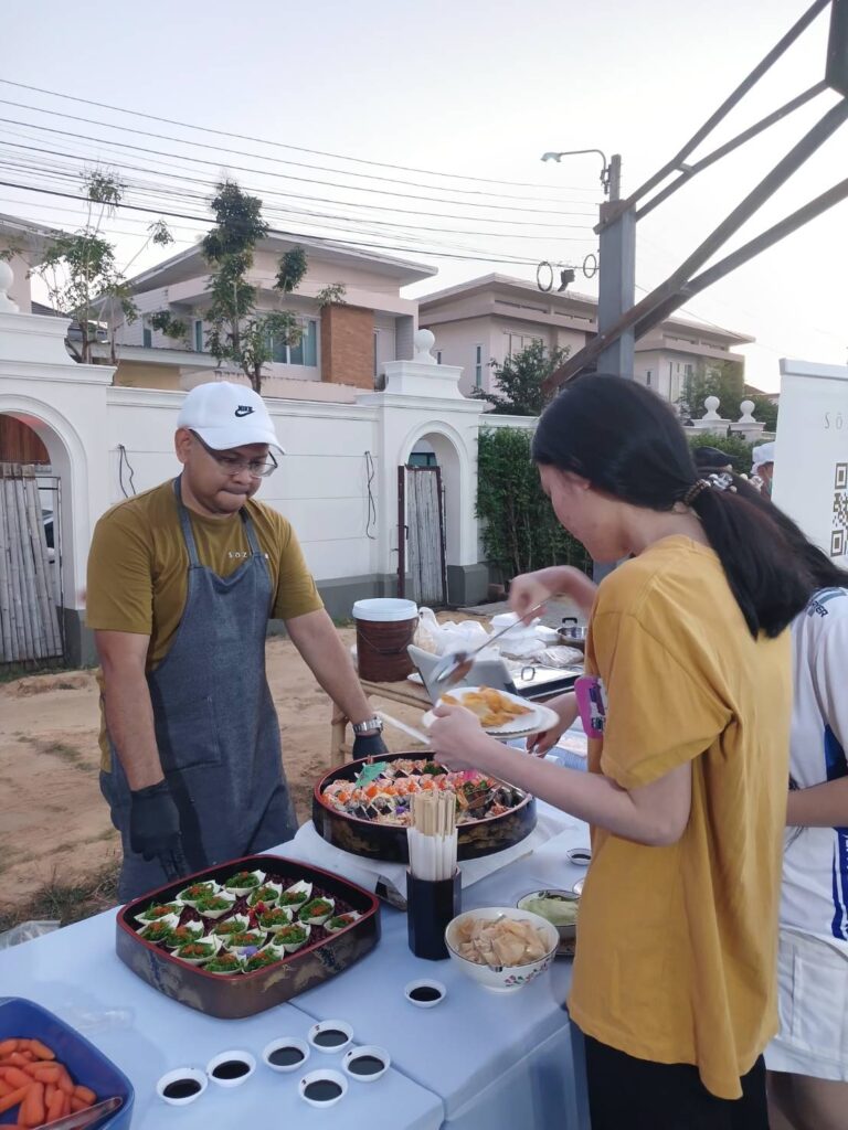 Sozo catering สามารถบริการซุ้มอาหารนอกสถานที่ได้