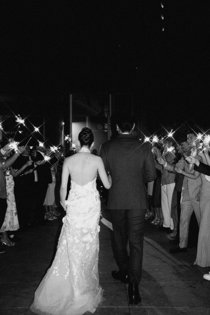 บรรยากาศวันแต่งงานของคุณแมนและคุณแคร์ ณ เกษร เออร์เบิน รีสอร์ท