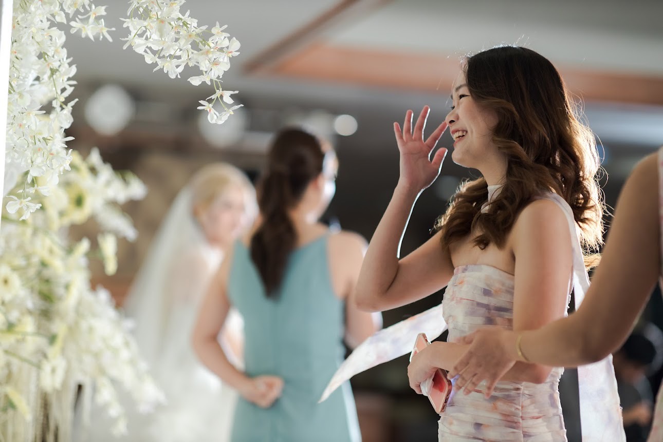 รีวิวแต่งงานเพื่อนบ่าวสาวที่น่ารัก