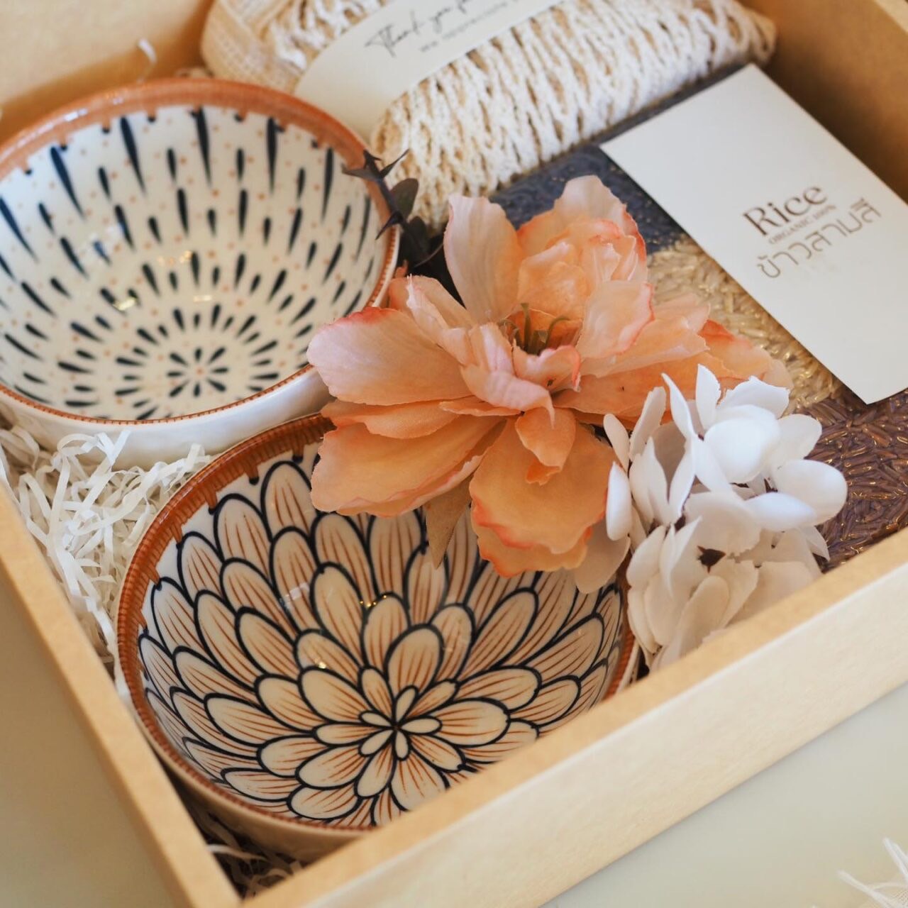 ร้านของชำร่วยในโทนสีเอิร์ตโทน