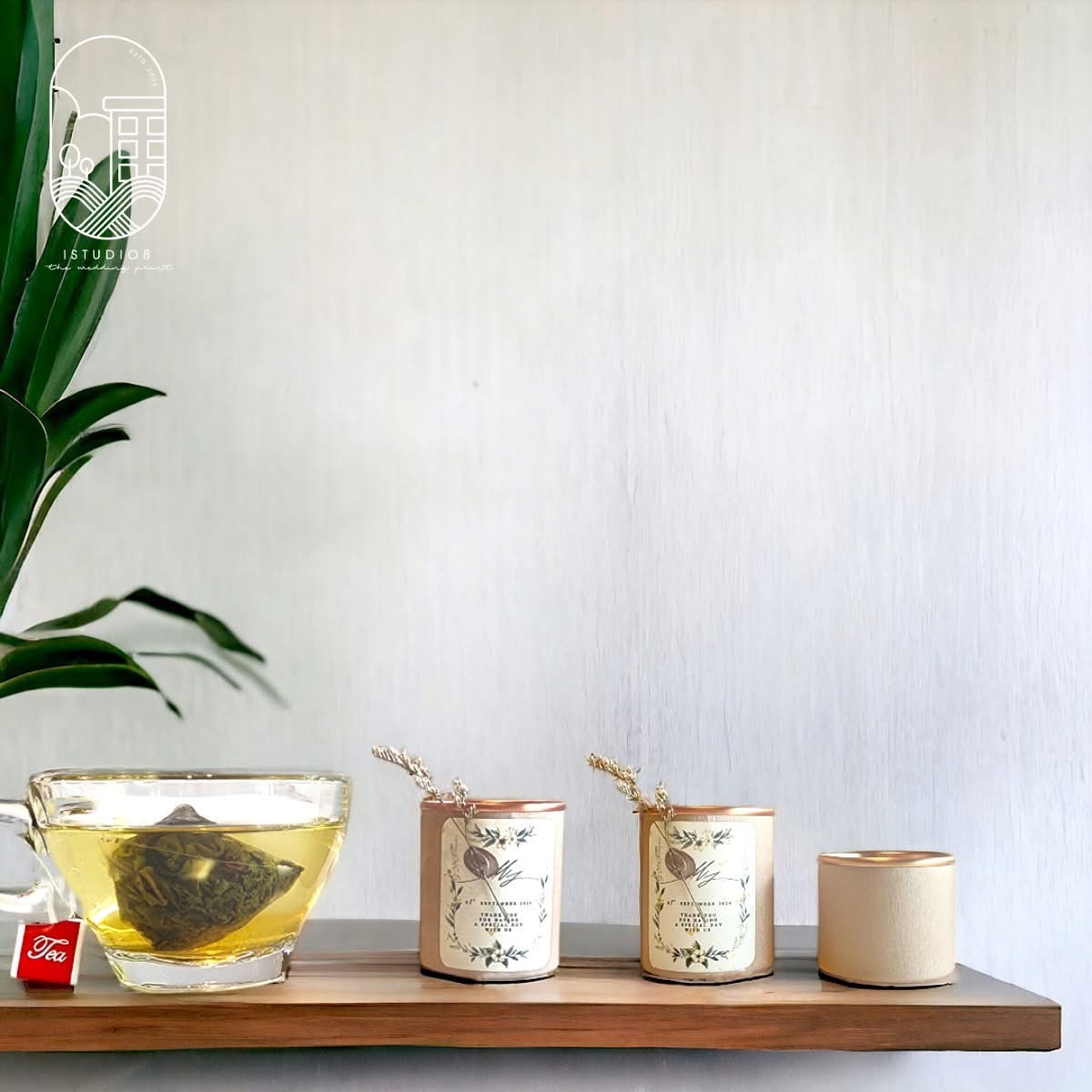 ร้านทำการ์ดแต่งงานและของตกแต่ง