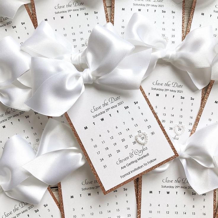 เริ่มต้นทำการ์ดงานหมั้นตามความต้องการของบ่าวสาวในสไตล์ที่ใช่