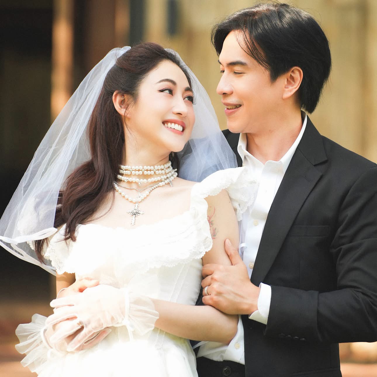 การ์ดแต่งงานดาราคุณบอลและคุณลูกเกด