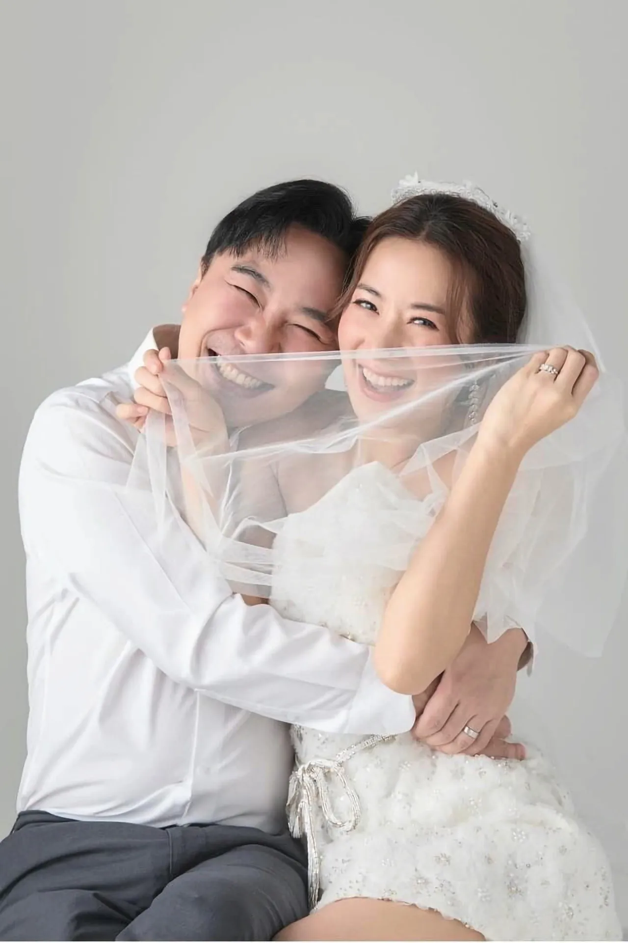 การ์ดแต่งงานดาราคุณหนิมและคุณเว่น