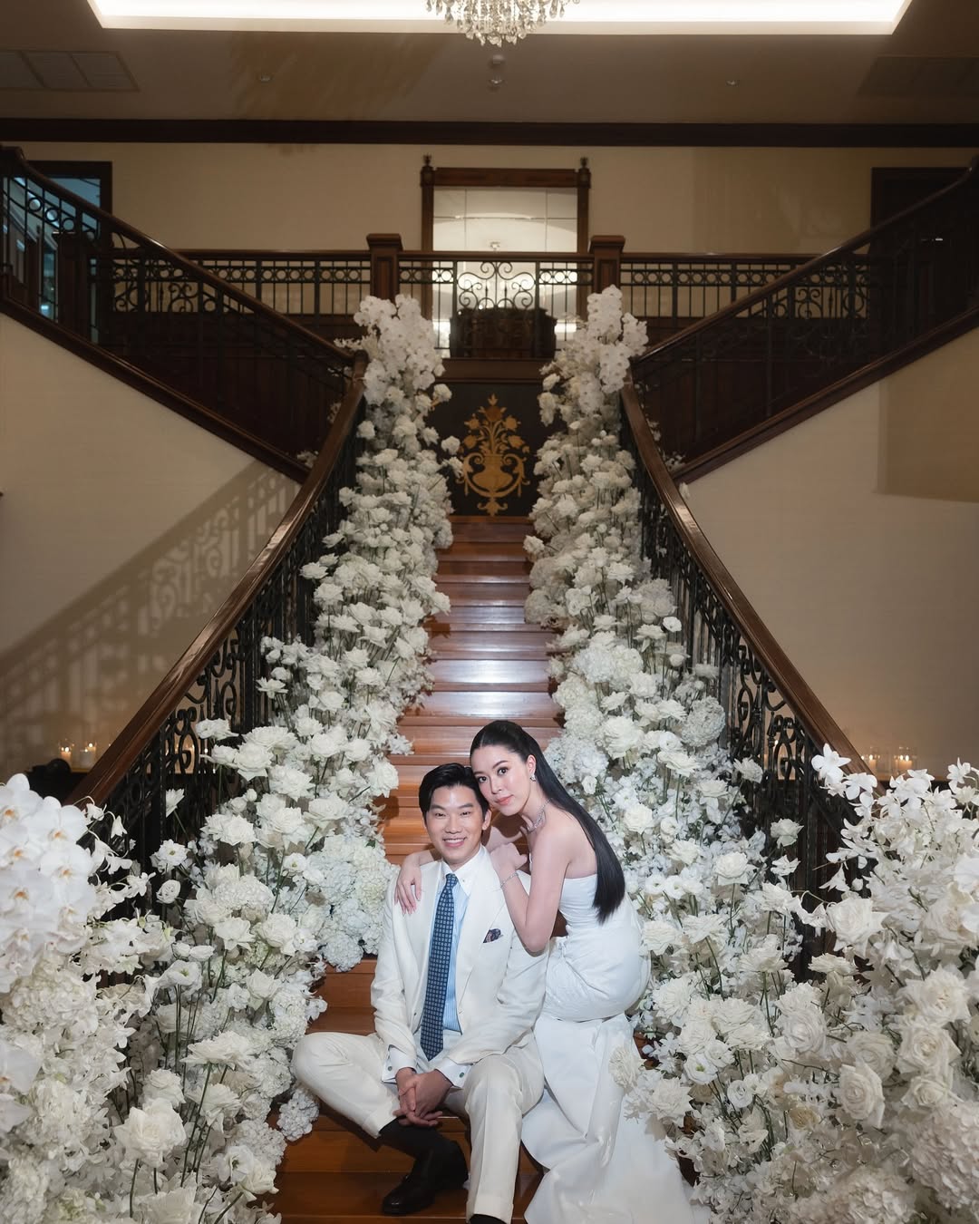 การ์ดแต่งงานดาราคุณอ๋อมและคุณโต๋