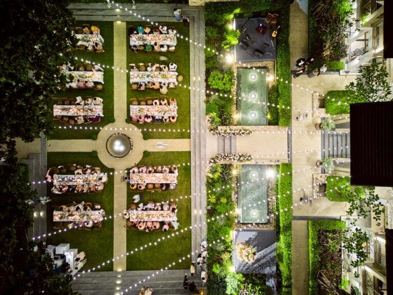 Charras Bhawan Hotel & Residences สถานที่จัดงานแต่งงาน