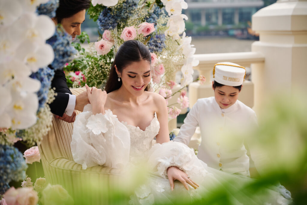 โรงแรมเพนนินซูลา กรุงเทพฯ ให้คุณได้จัดงานแต่งงานออกมาสวยเหมือนฝัน