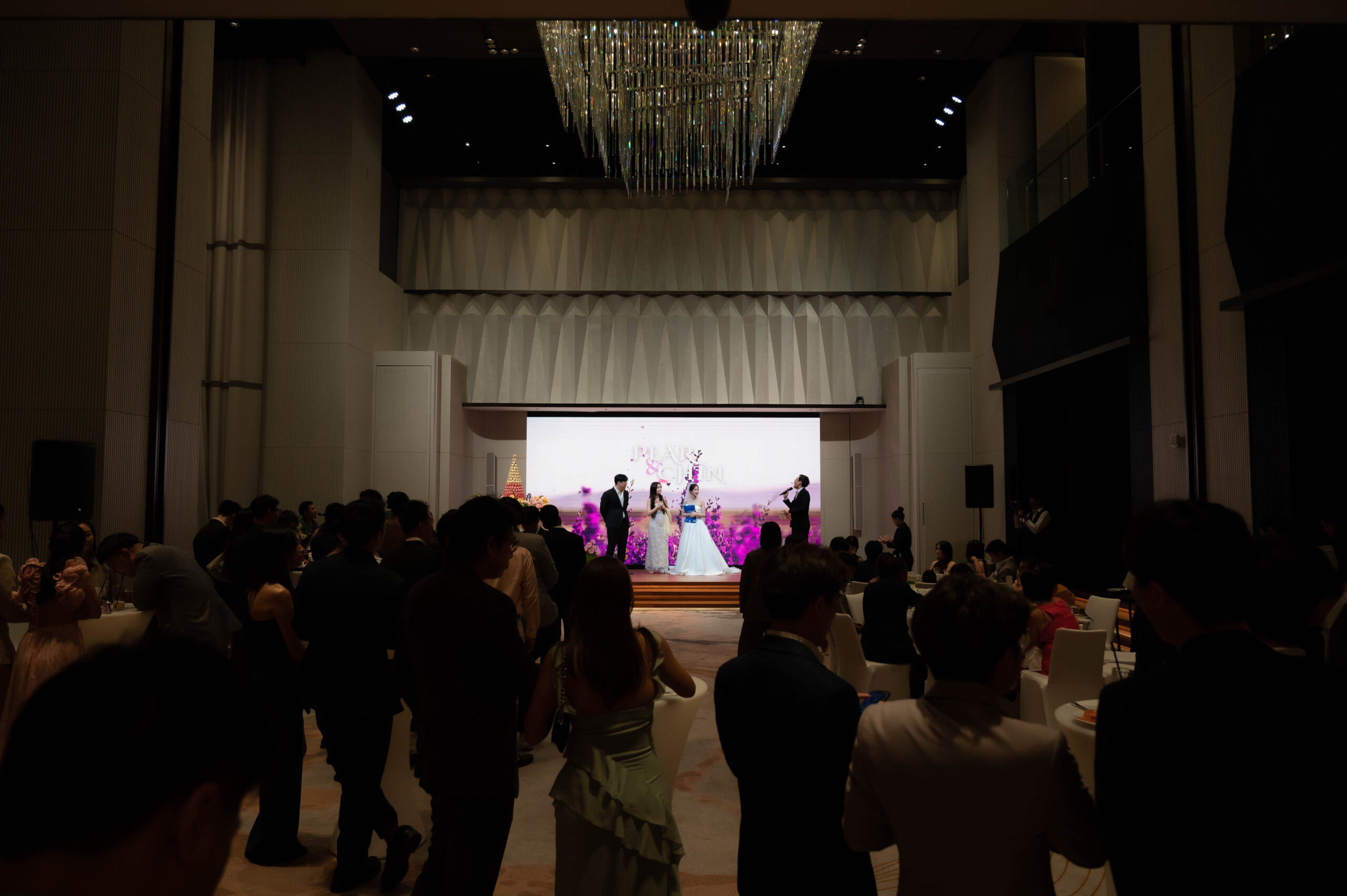 บรรยากาศช่วงสัมภาษณ์บ่าวสาว ณ Le Méridien Bangkok