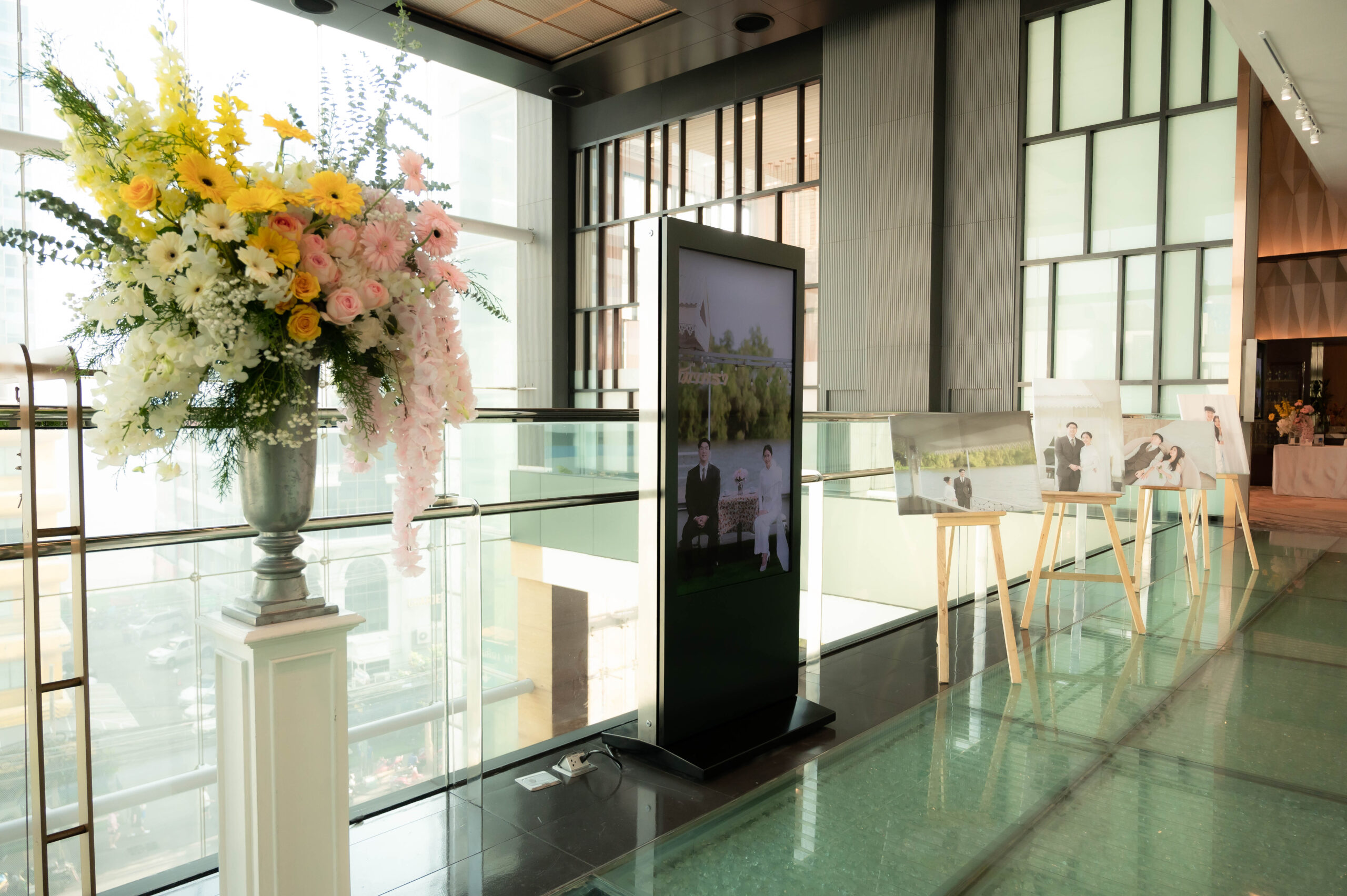 ทีมจัดสถานที่ ณ Le Méridien Bangkok