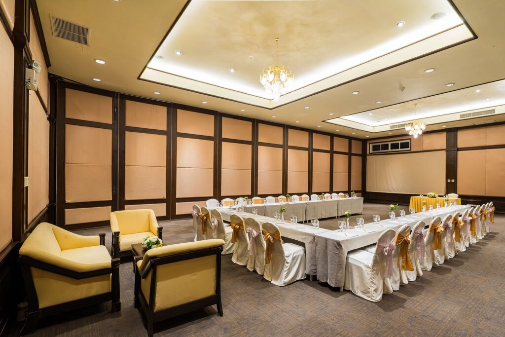 วรบุระ หัวหิน มีห้องแกรนด์บอลรูมขนาดใหญ่