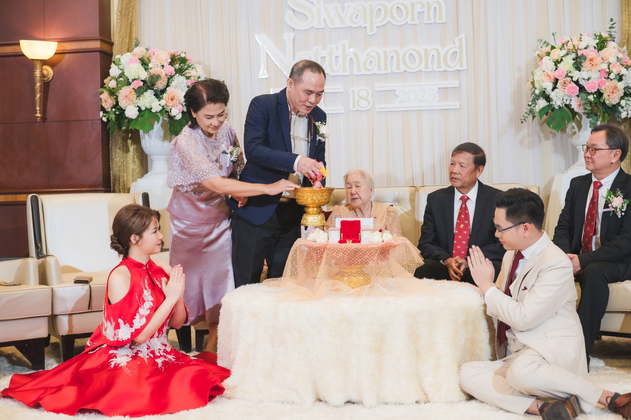 รีวิวแต่งงานกับการส่งมอบสินสอดทองหมั้น ณ Prince Palace Hotel Bangkok