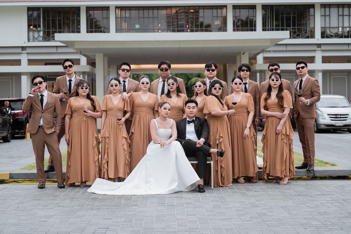 ภาพถ่ายรวมกับแขกคนสำคัญ ณ U Sathorn Bangkok