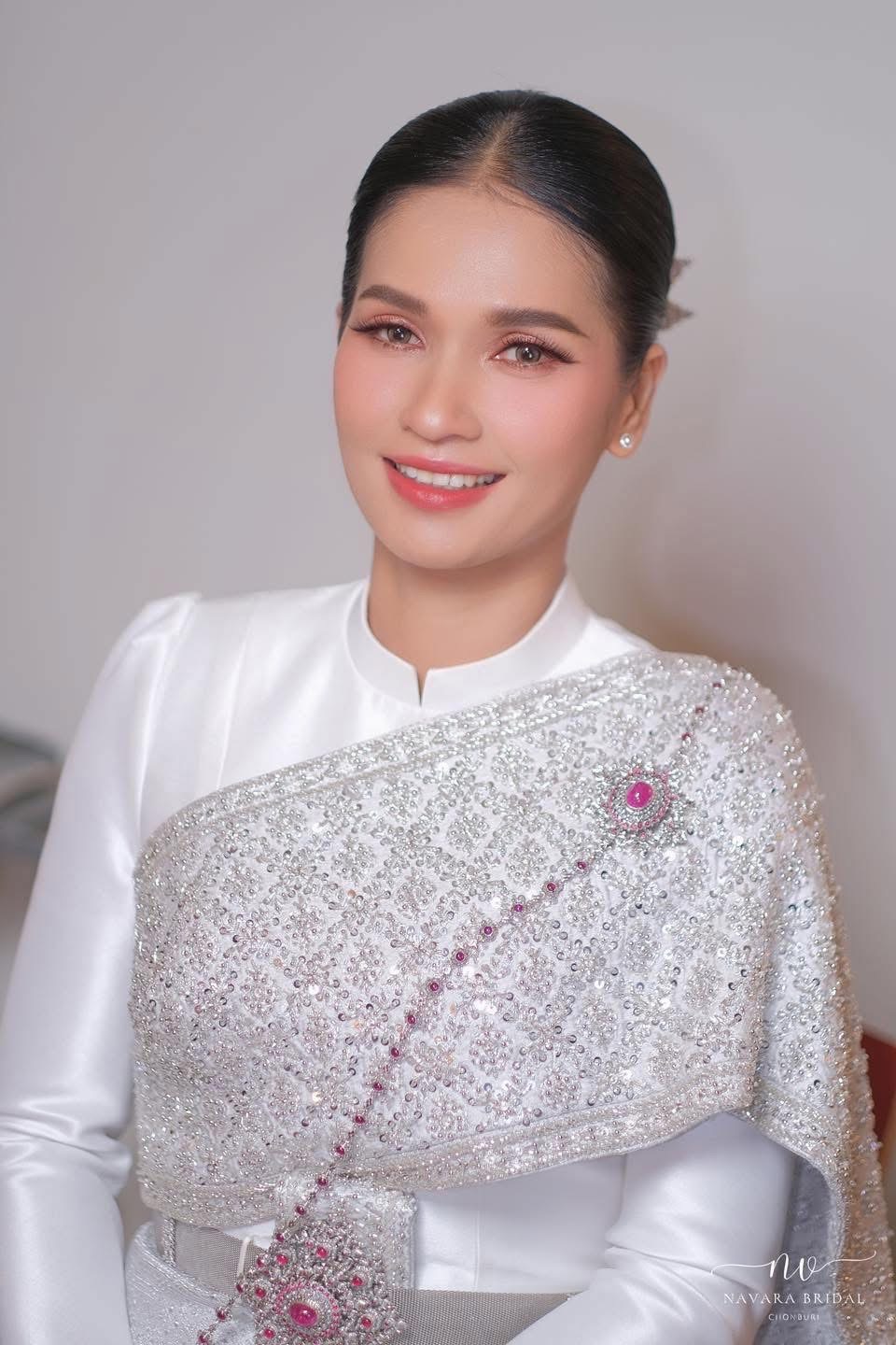 แต่งหน้าเจ้าสาวผิวสองสีโทนหวานสุดละมุน