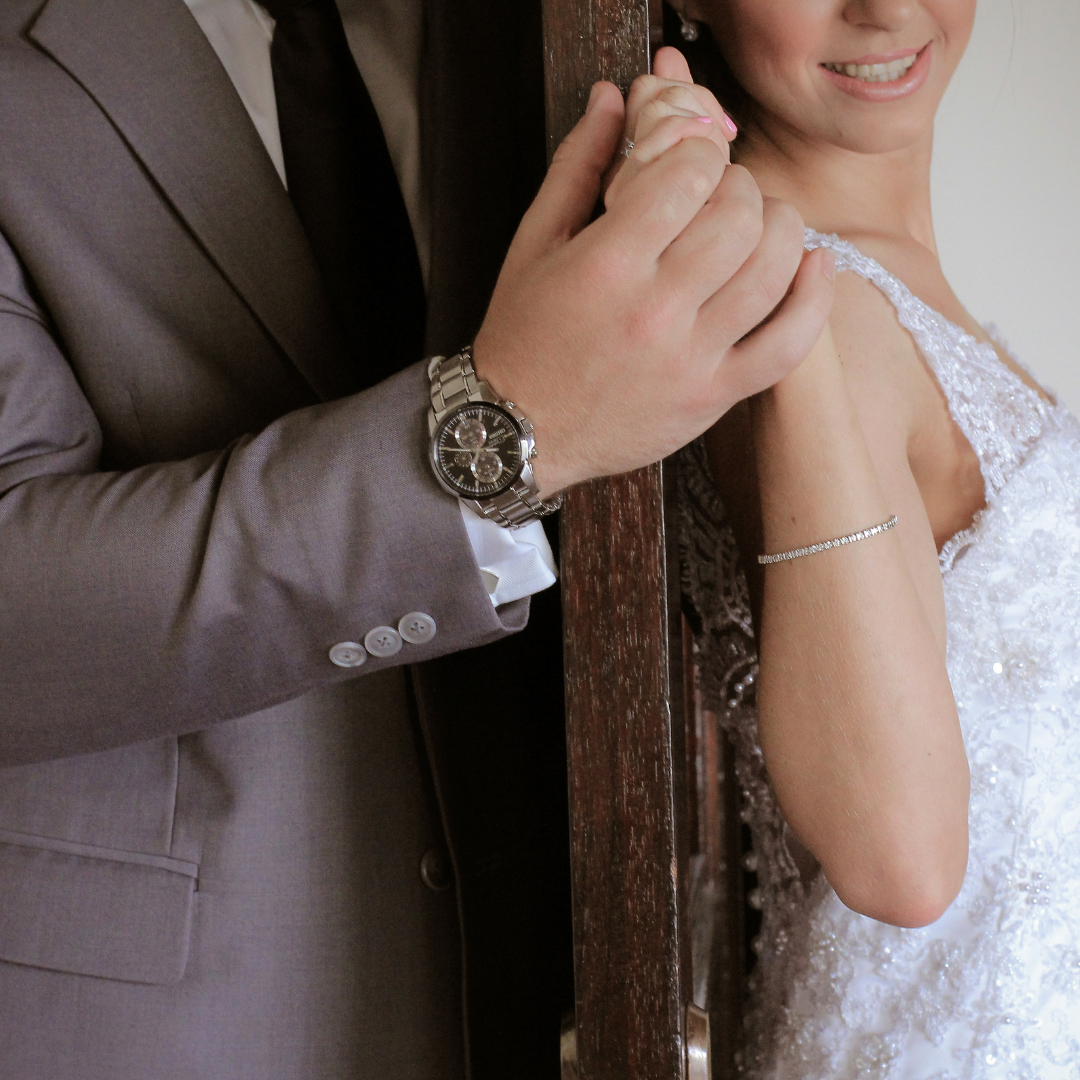 นาฬิกาข้อมือไอเทมชุดเจ้าบ่าวเรือนโปรด