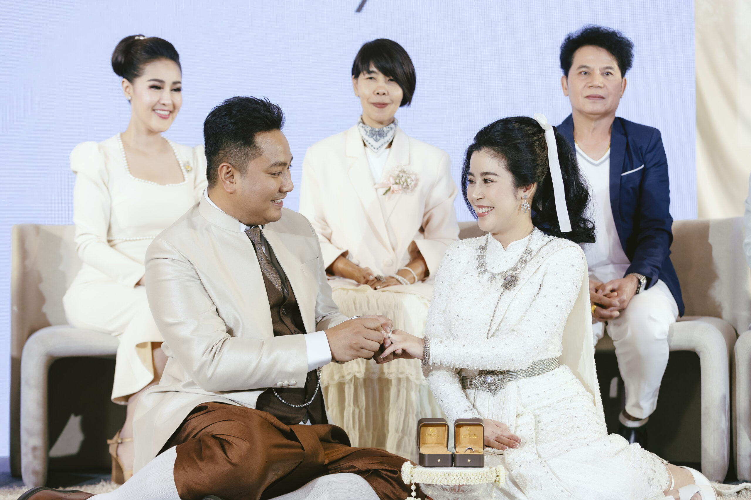 พิธีสวมแหวานบ่าวสาว ณ Avani Ratchada Bangkok