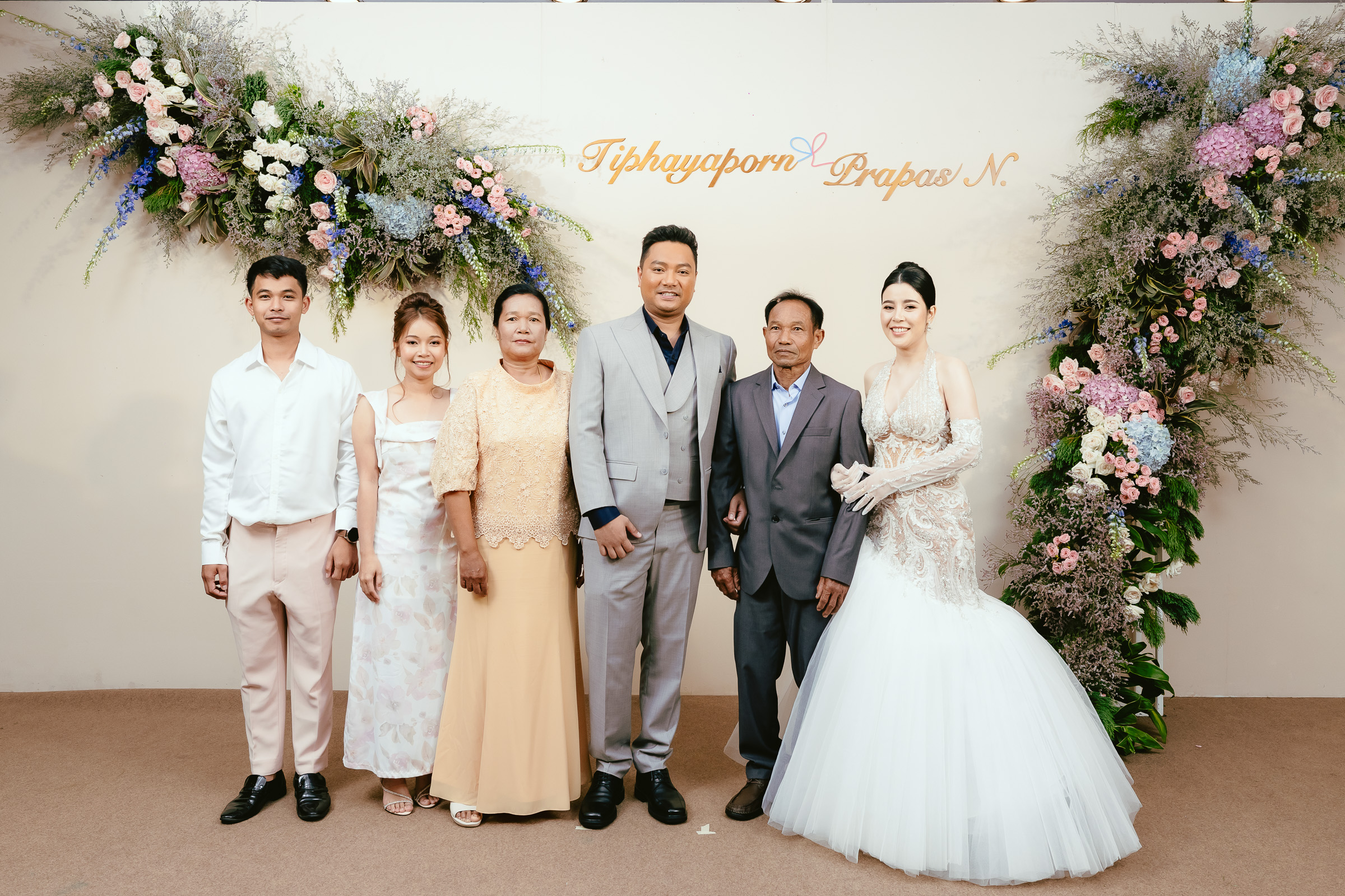 ครอบครัวที่น่ารักของบ่าวสาว ณ Avani Ratchada Bangkok