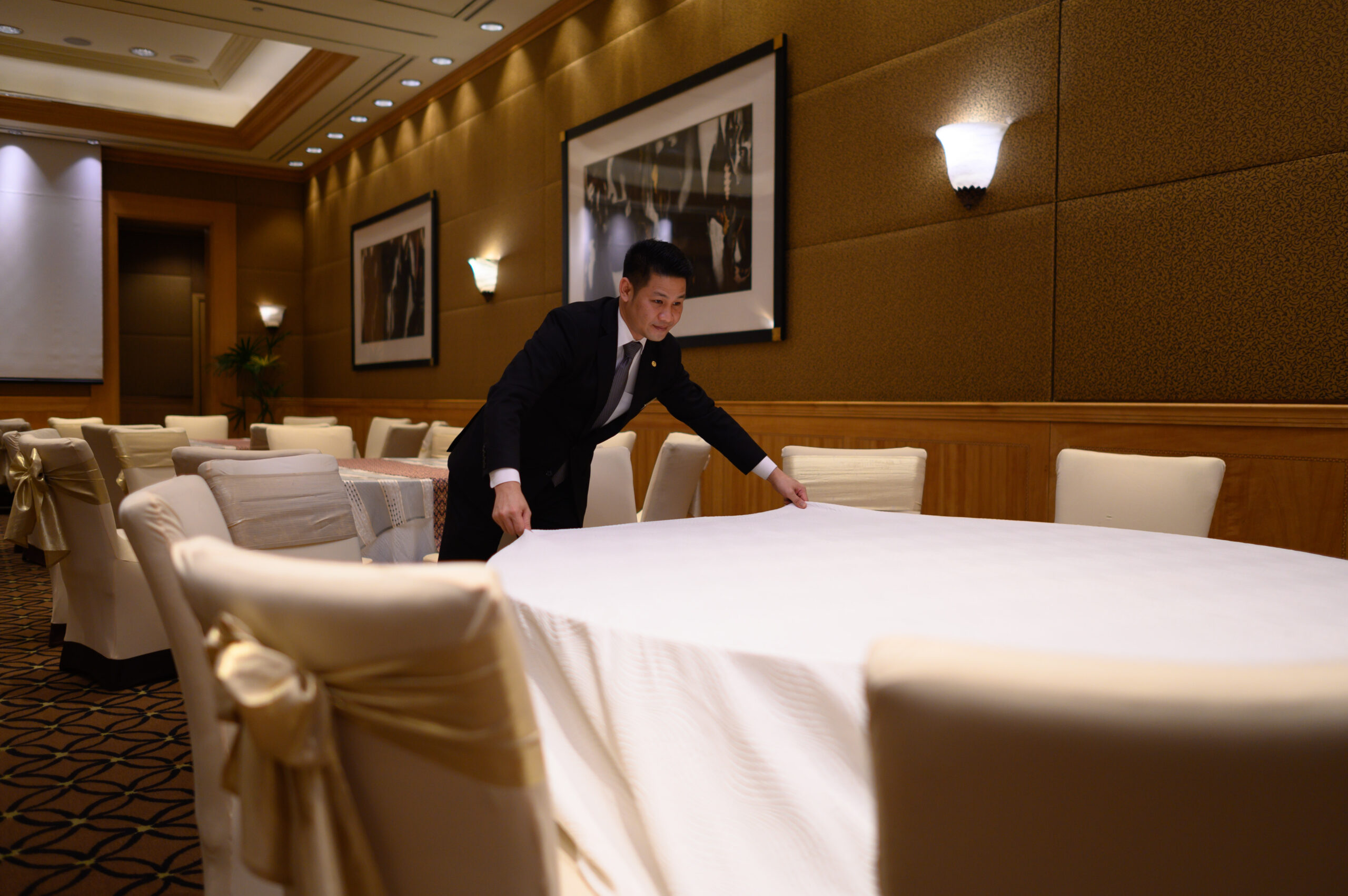 ทีมงานมืออาชีพที่คอยดูแลในทุกขั้นตอน ณ Sheraton Grande Sukhumvit