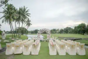 สถานที่จัดงานแต่งงานในทะเลสาบ สถานที่จัดงานแต่งงานในทะเลสาบ