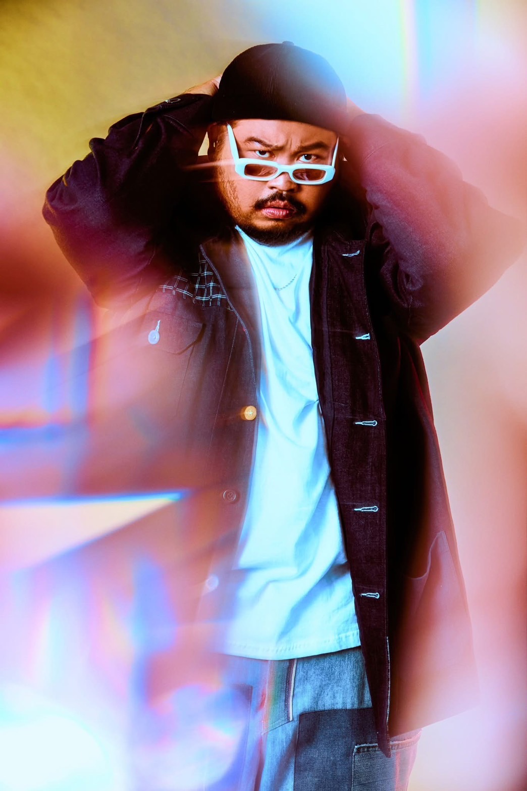 นักร้องงานแต่งมากความสามารถ