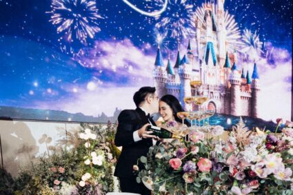 รีวิวงานแต่งงานพิธีเช้า ภายใต้กลิ่นอายของสวนลาเวนเดอร์ที่สวยงาม เรียบง่ายและอบอุ่น @Chatrium Grand Bangkok