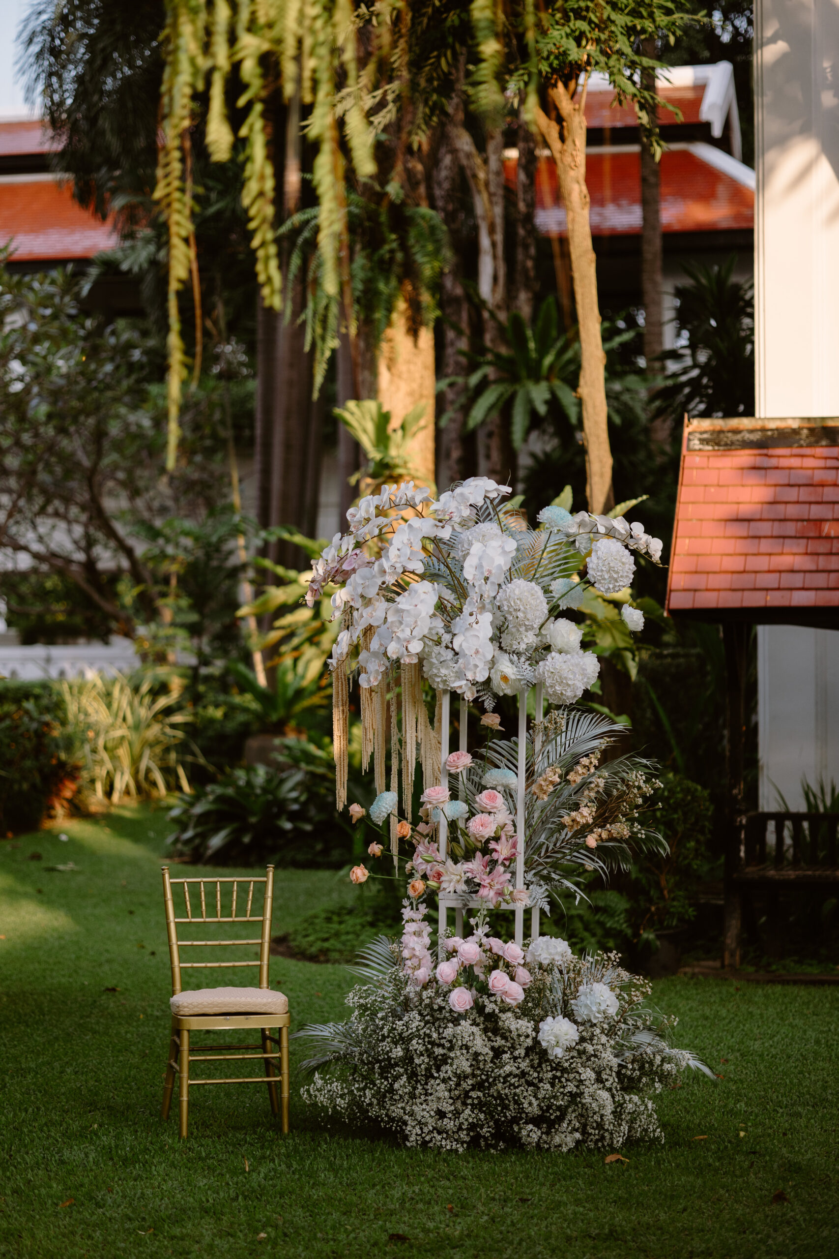 ตกแต่งสถานที่ในสวน รีวิวแต่งงานที่คู่บ่าวสาวตั้งใจคัดสรรทุกอย่างด้วยตัวเอง ณ Anantara Riverside Bangkok Resort & Avani+ Riverside Bangkok Hotel