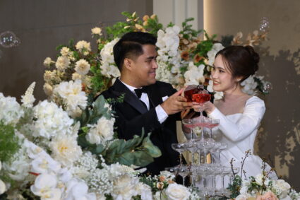 รีวิวแต่งงานสไตล์โมเดิร์นสุดเรียบง่ายแต่ทุกอย่างออกมาดีเกินความคาดหมาย @TK. Palace Hotel & Convention