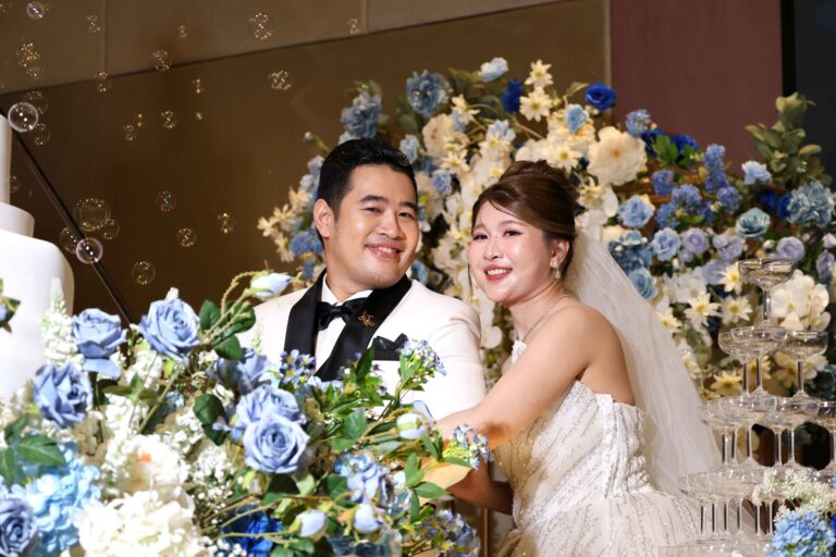 รีวิวแต่งงานธีมงานสีฟ้าครามในบรรยากาศสุดอบอุ่น @TK. Palace Hotel & Convention
