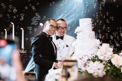 รีวิวแต่งงานฉลองสมรสเท่าเทียม กับคู่รัก LGBTQ+ สุดน่าทึ่ง @CDC Ballroom