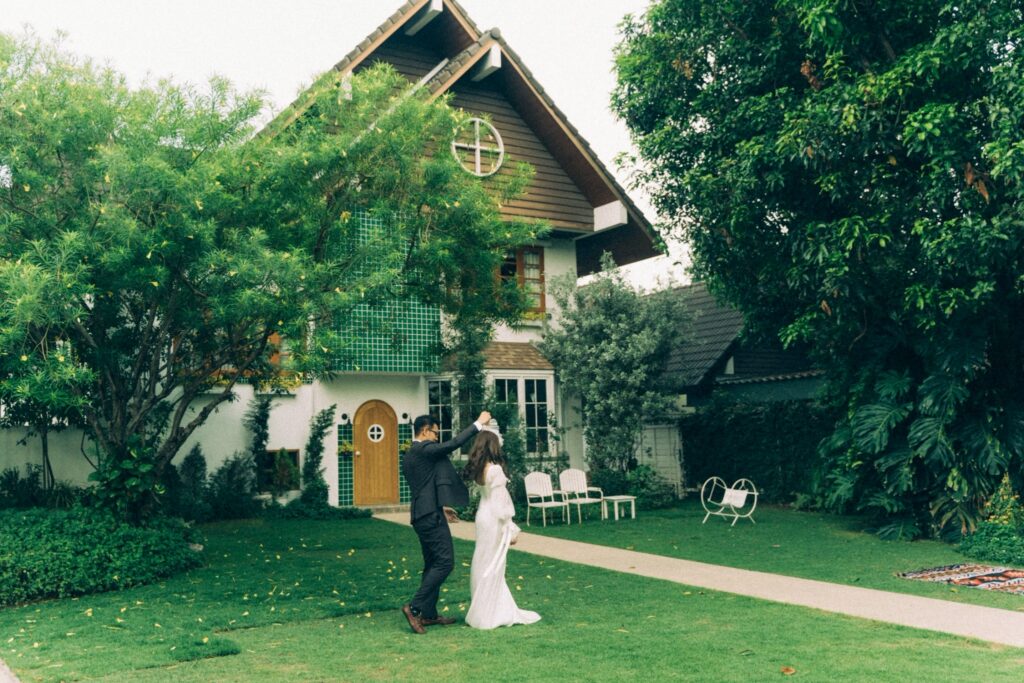 Pre-Wedding at Sailom Sangdad Homey Studio